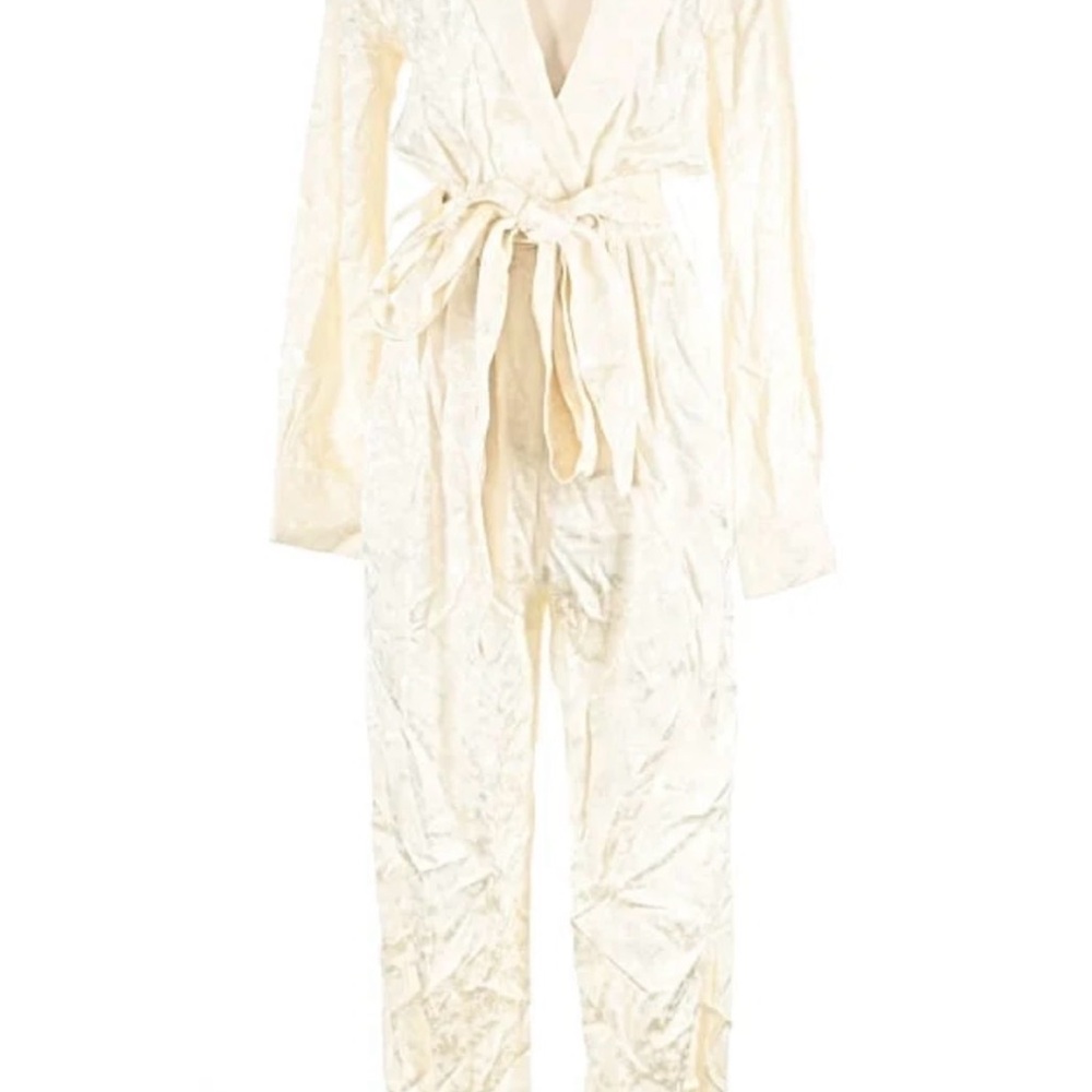 Elegant White Kimono Jumpsuit - Picture 3 of 3
